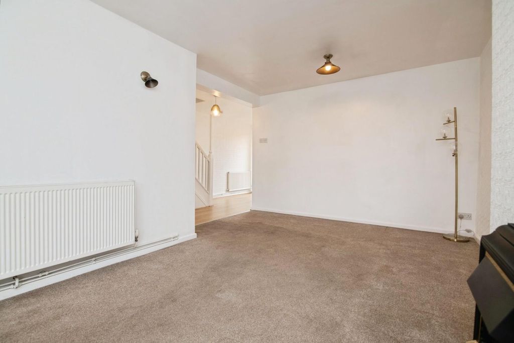 Property photo 3 of 17 Lower-25.Jpg