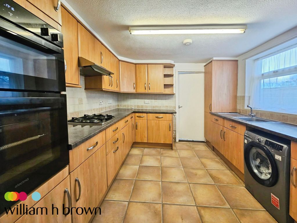 Property photo 2 of 13 Image