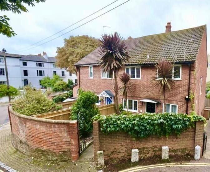 Property photo 1 of 26 Sussex Front 1.Jpg