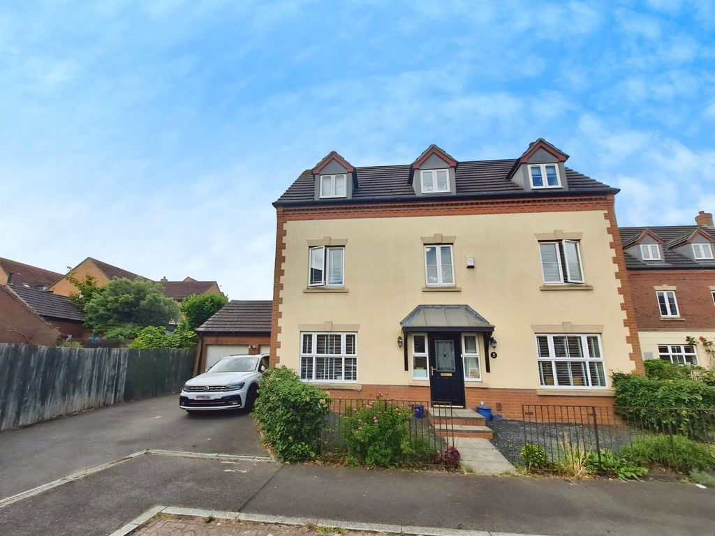 Property photo 1 of 16