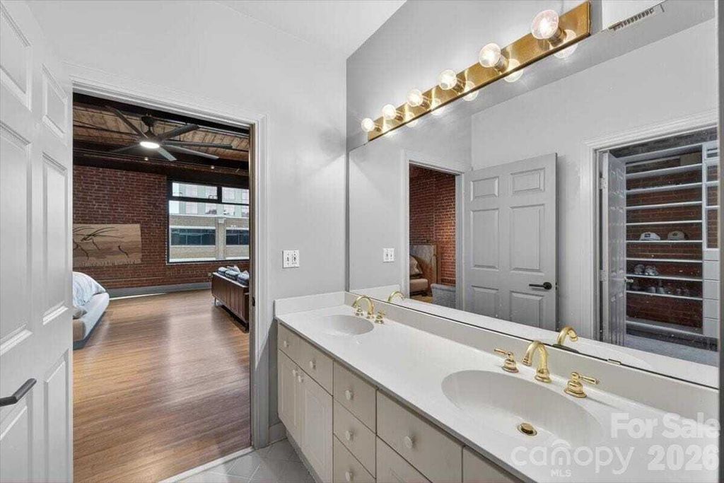 Property photo 1 of 2 <Alttext/>