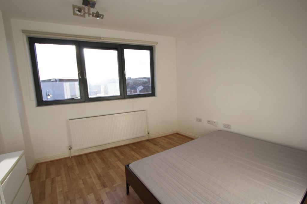 Property photo 2 of 3