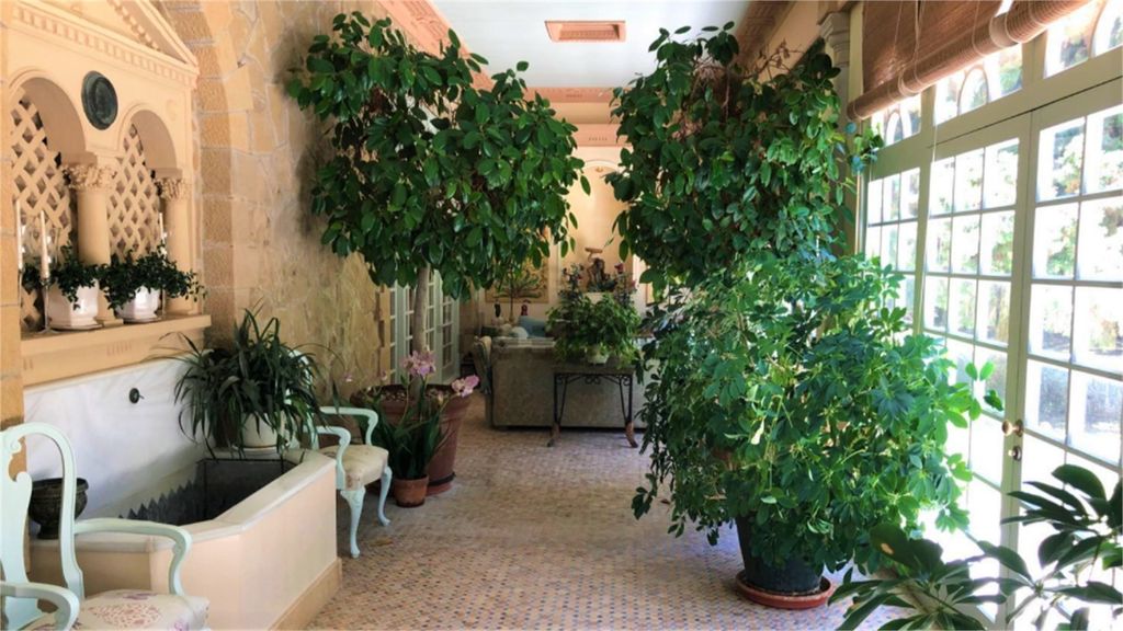 Property photo 3 of 11 <Alttext/>