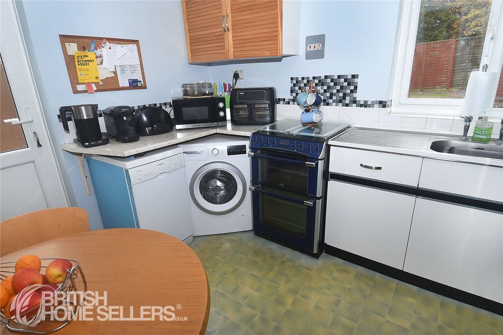 Property photo 2 of 11 Picture No. 11