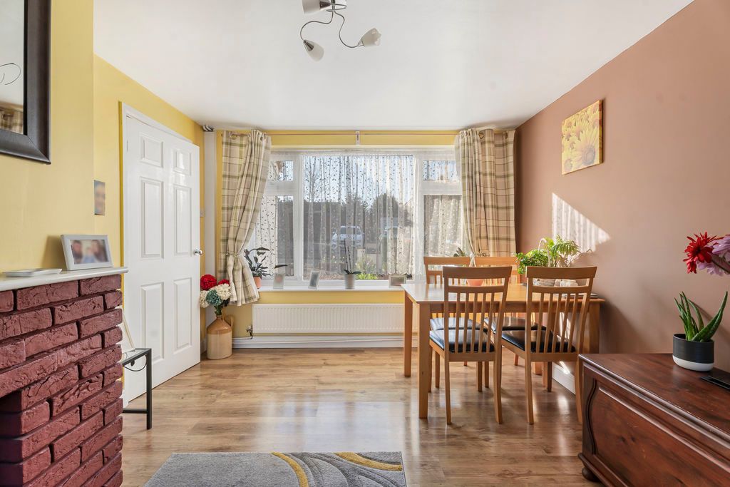 Property photo 3 of 20 Lounge/Diner