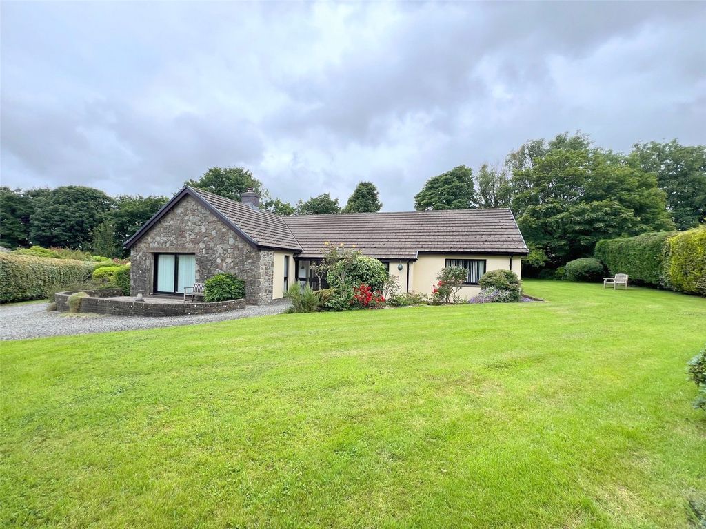 Property photo 3 of 45 Picture No. 04