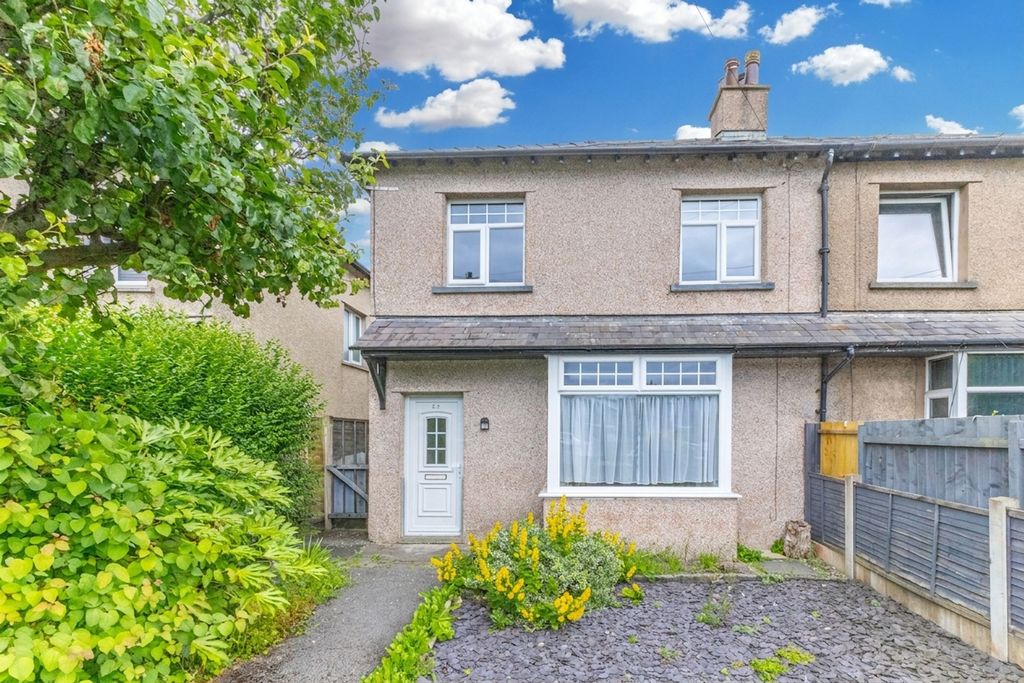 Property photo 1 of 21