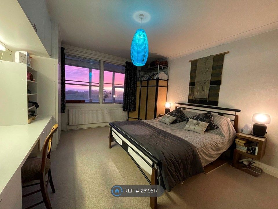 Property photo 2 of 13 Master Bedroom