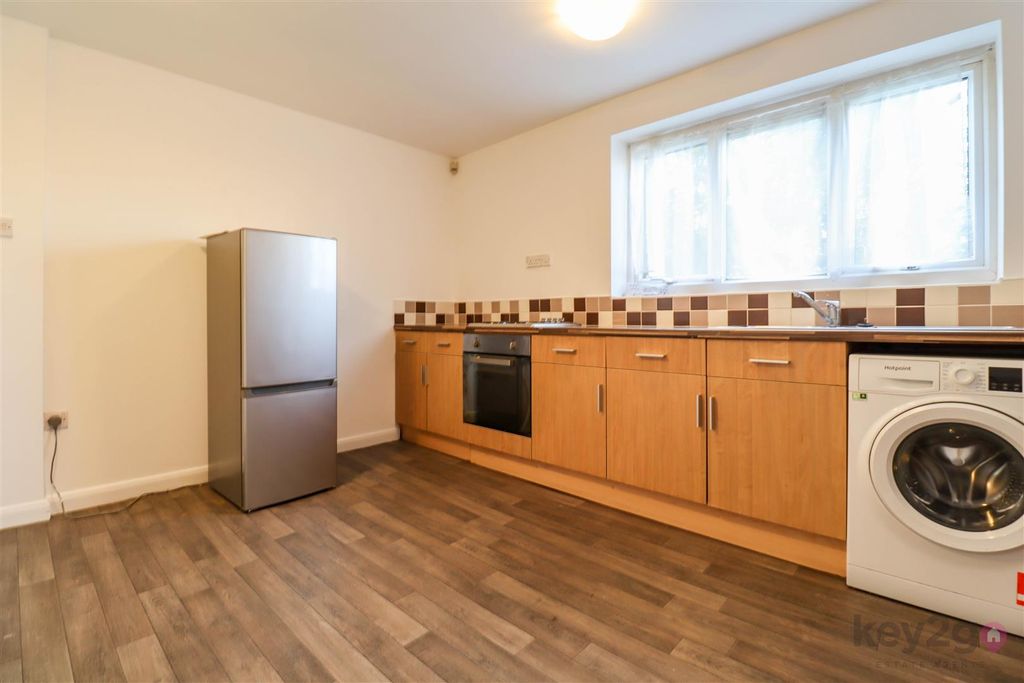 Property photo 3 of 13 Img_2525.Jpg