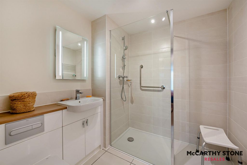 Additional image 10 of 2 bed flat for saleTumbling Weir Court, Tumbling Weir Way, Ottery St. Mary EX11
