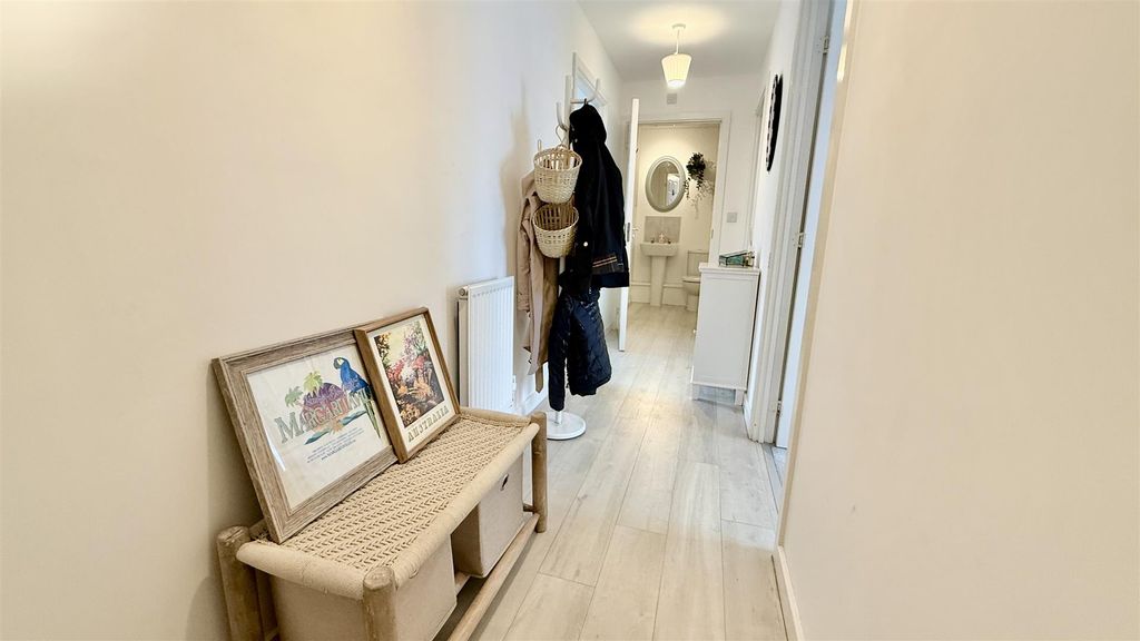 Property photo 2 of 15 Img_4708(1).Jpg