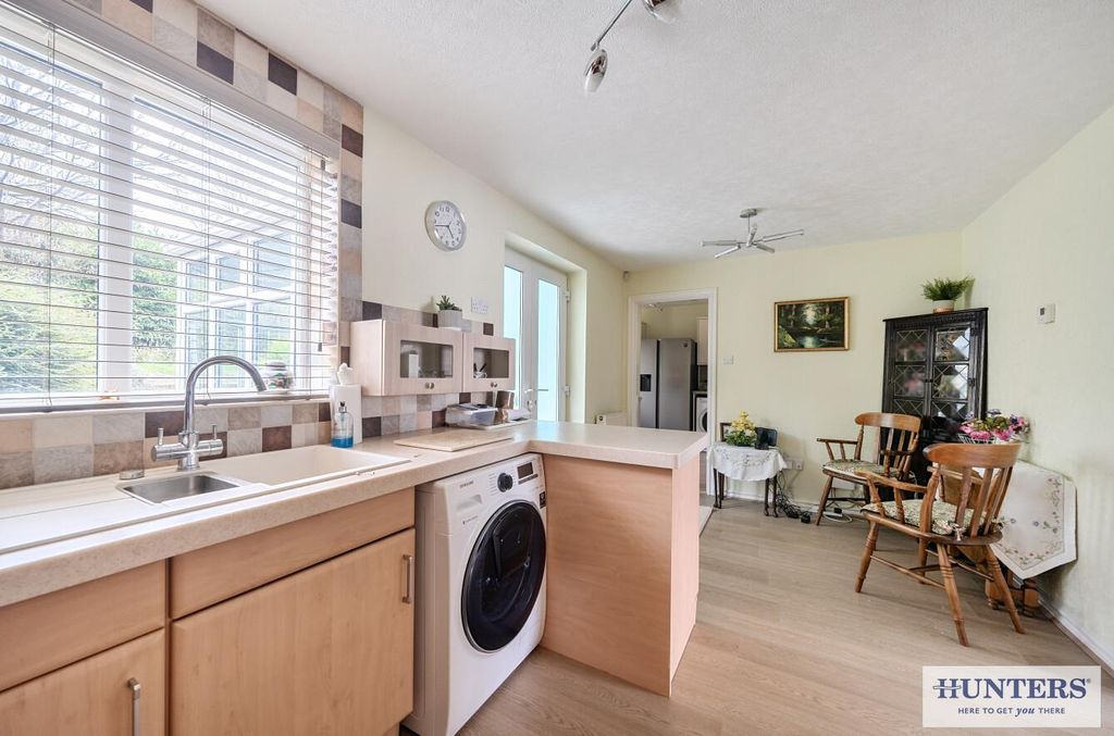 Property photo 3 of 21 66778A65-B02d-4Fce-95Da-Bdaa8A66De79.Jpg