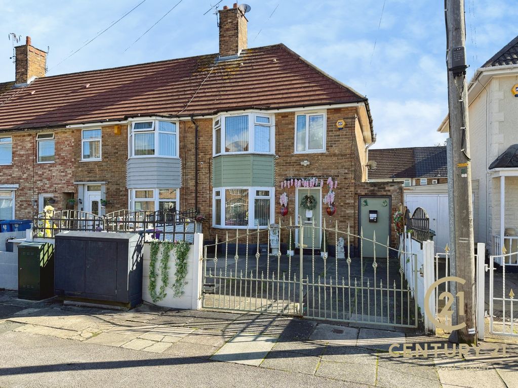 Property photo 1 of 18