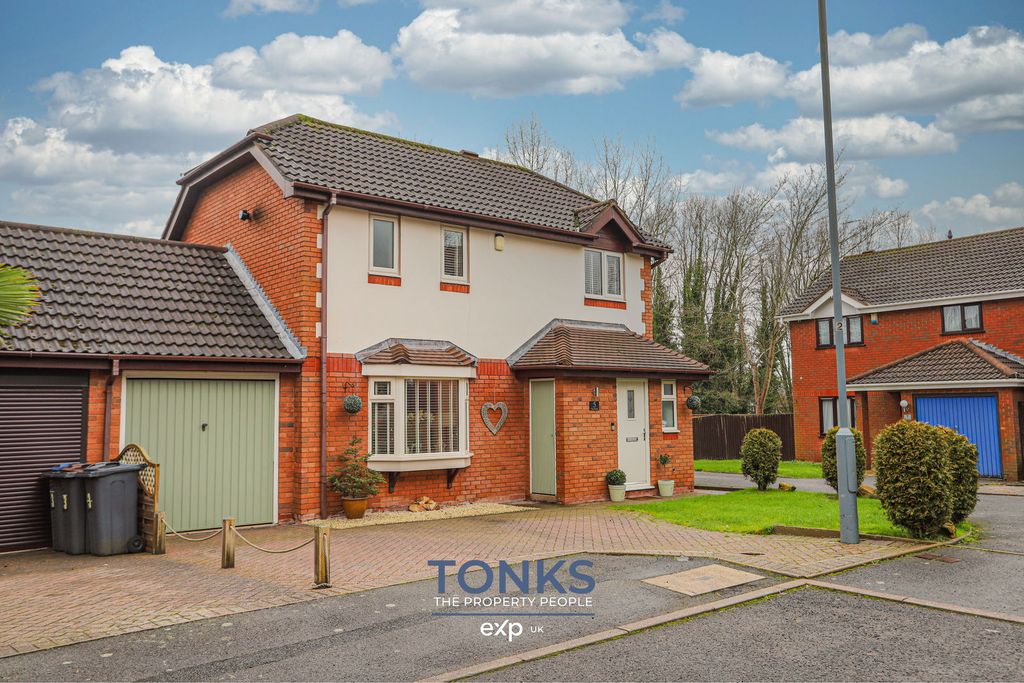 Property photo 1 of 23