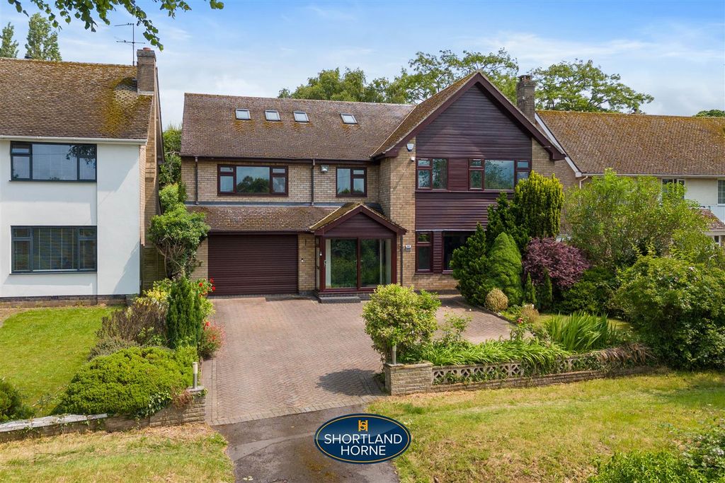 Property photo 1 of 57