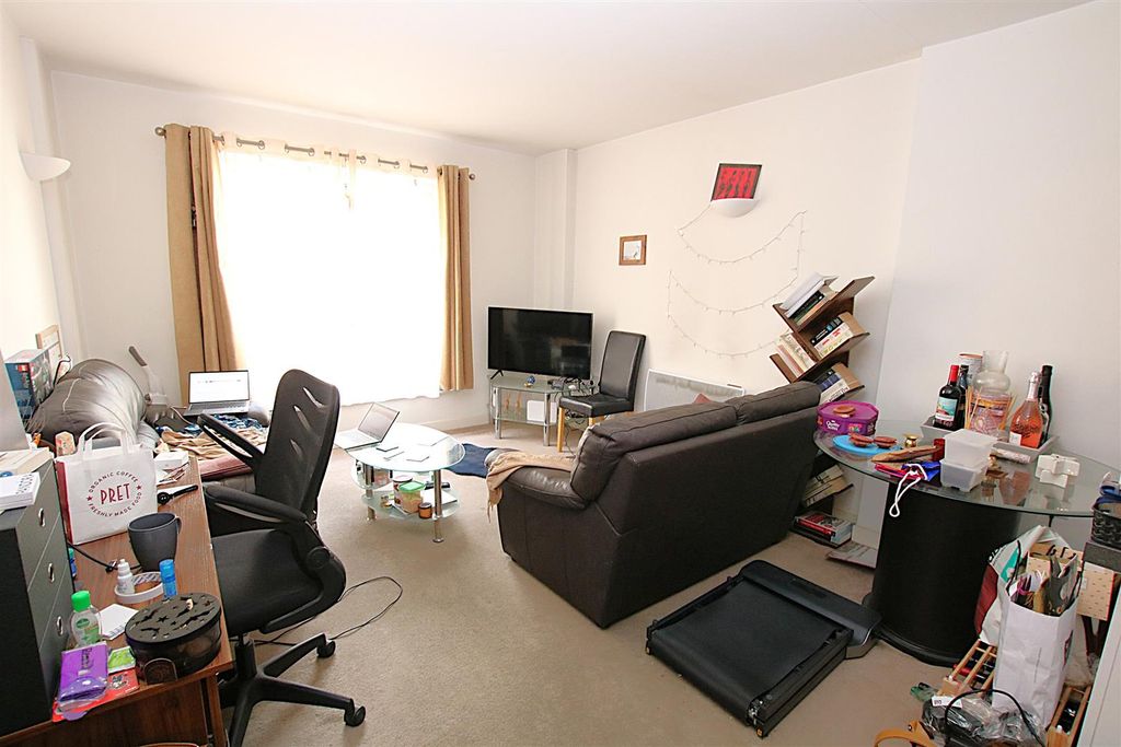 Property photo 2 of 7 Img_5918.Jpg