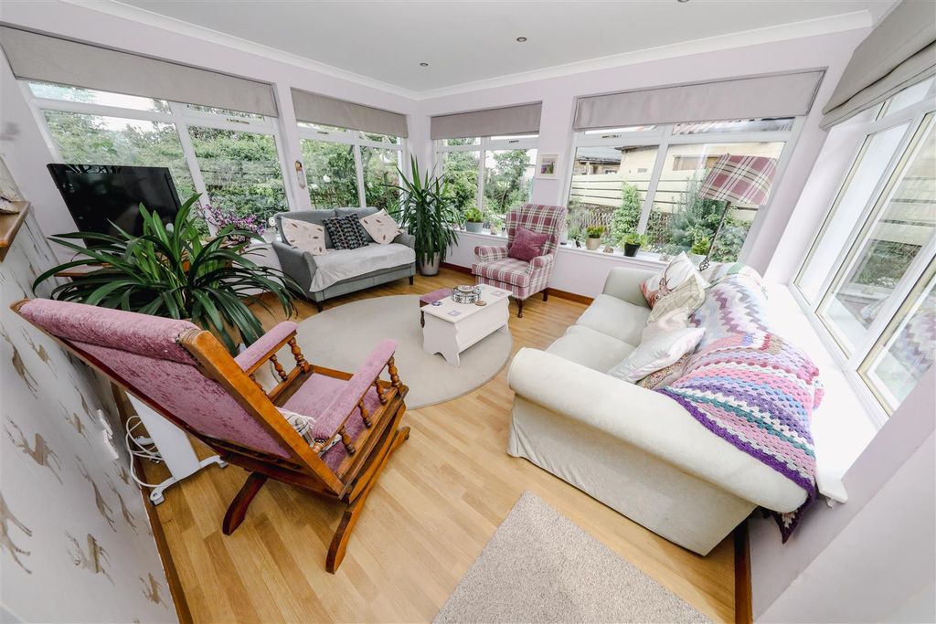 Property photo 3 of 32 c