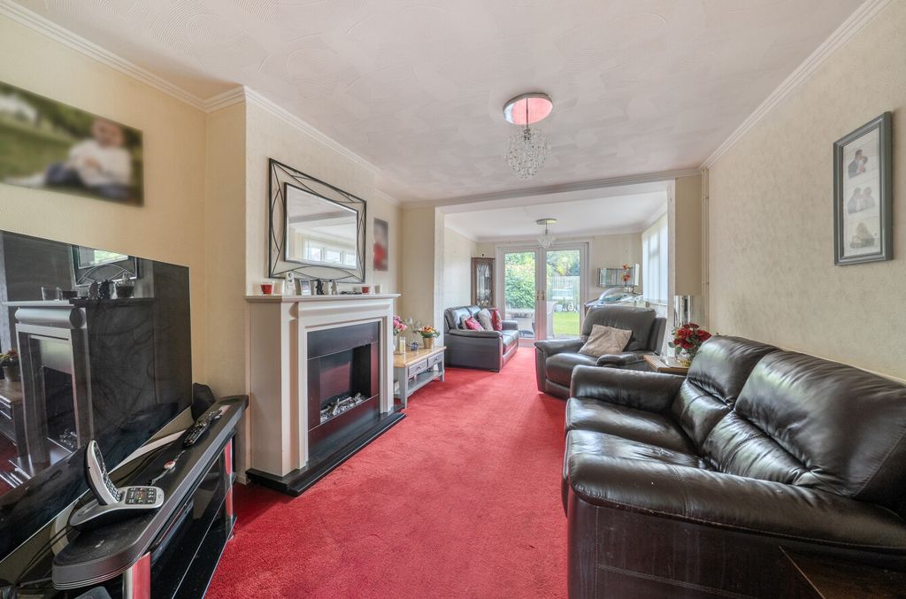 Property photo 3 of 18 1463424-8-6A06F04...