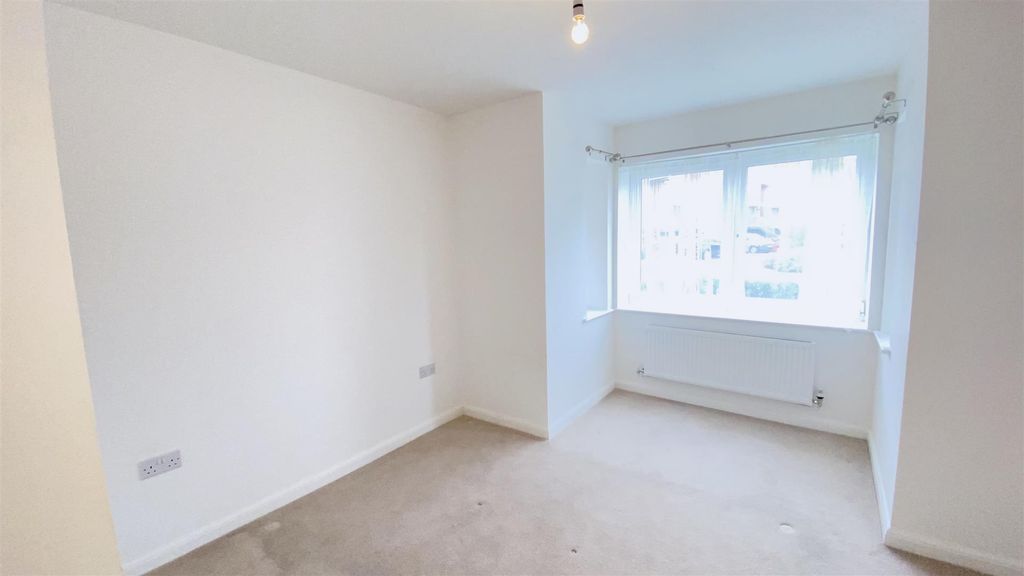 Additional image 12 of 2 bed flat for saleCastleridge Drive, Greenhithe DA9