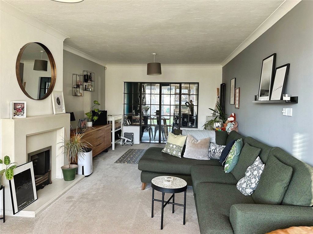 Property photo 2 of 13 Picture No. 09