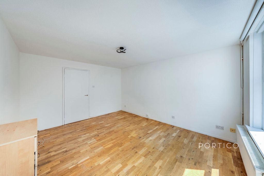 Property photo 2 of 14 Pbox-Img.Jpg