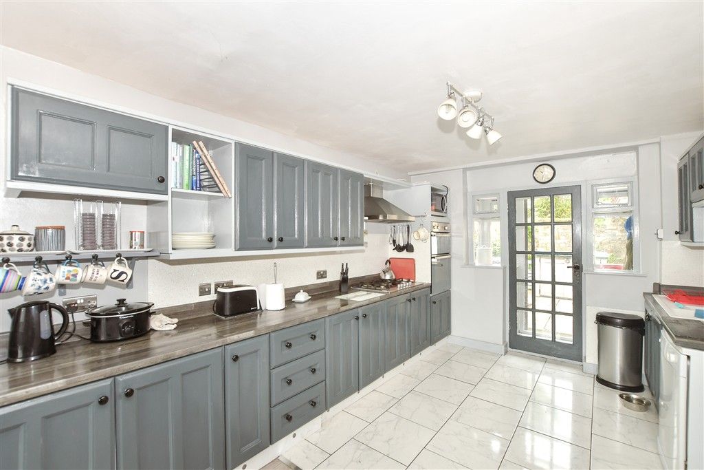 Property photo 3 of 14 Kitchen/Diner