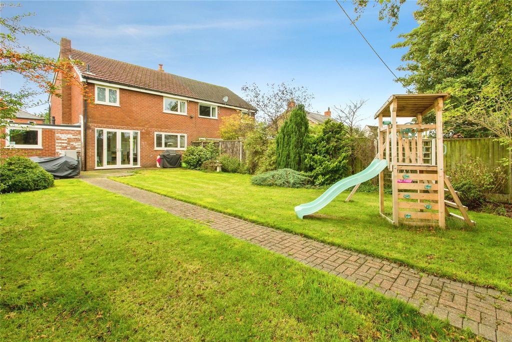 Property photo 2 of 29 Picture No. 07