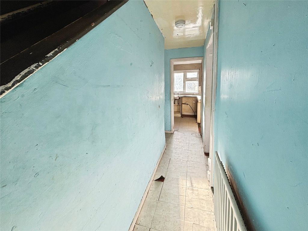 Property photo 2 of 14 Picture No. 10