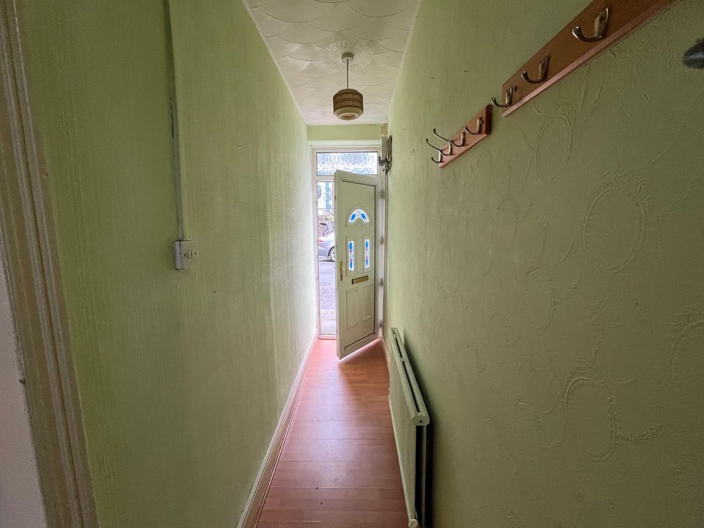 Property photo 3 of 24
