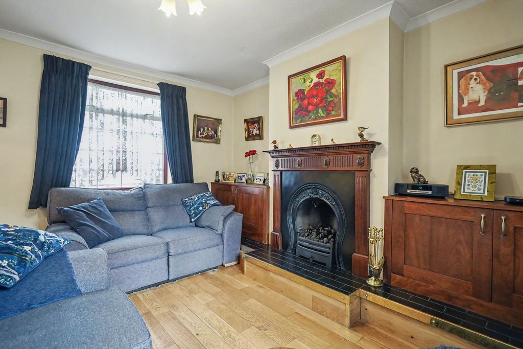 Property photo 3 of 33 Photo 18