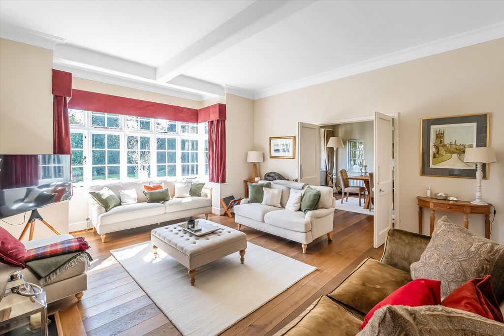 Property photo 2 of 38 Image