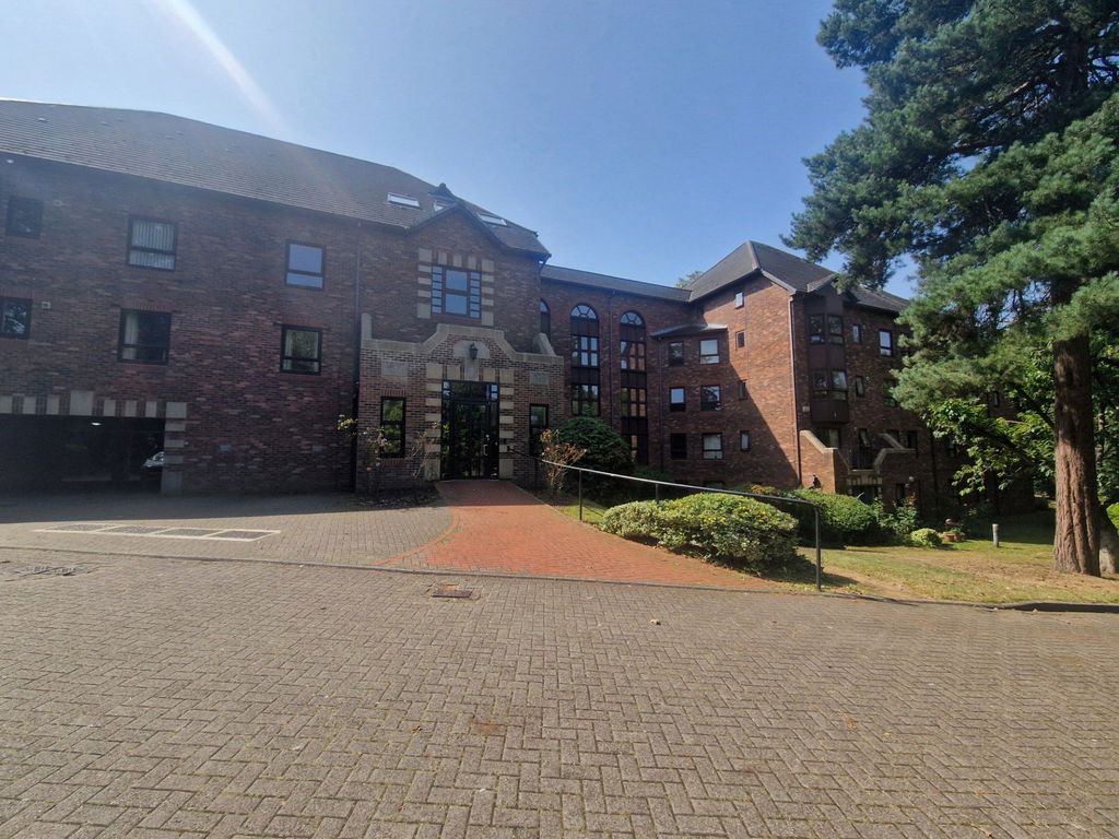 Property photo 1 of 6
