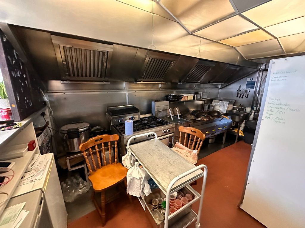 Property photo 3 of 7