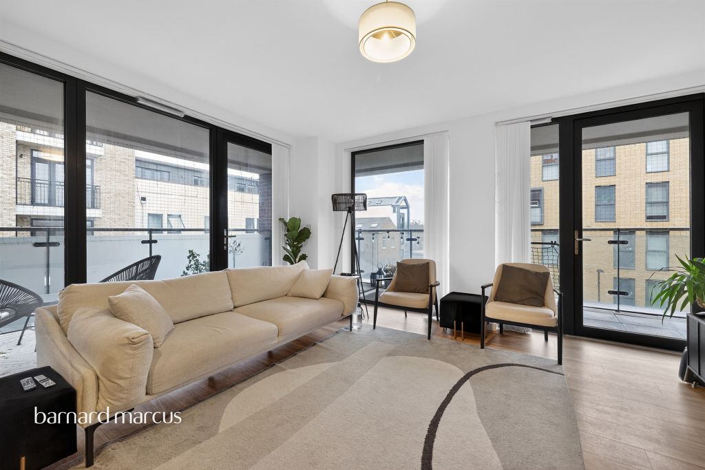 Property photo 3 of 9