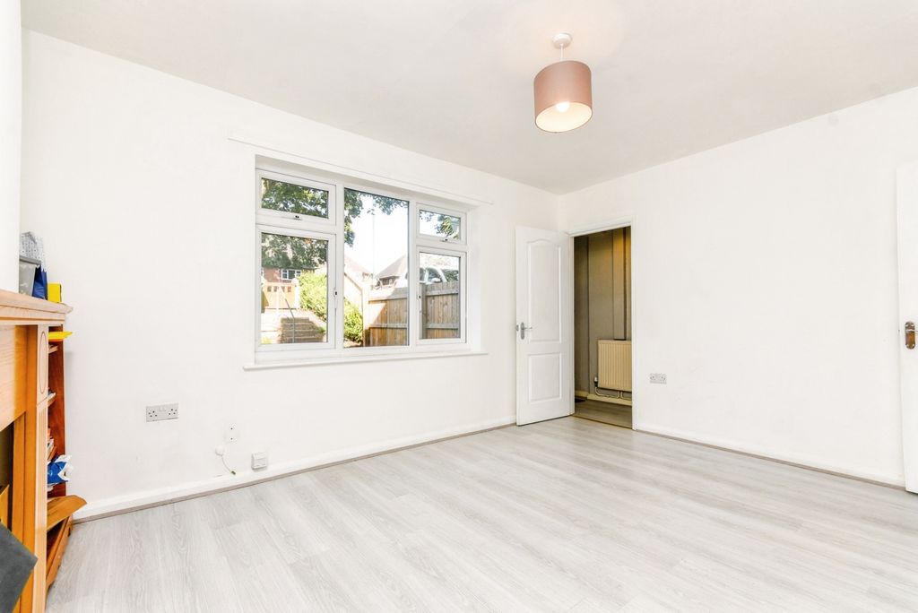 Property photo 3 of 14 Image 3