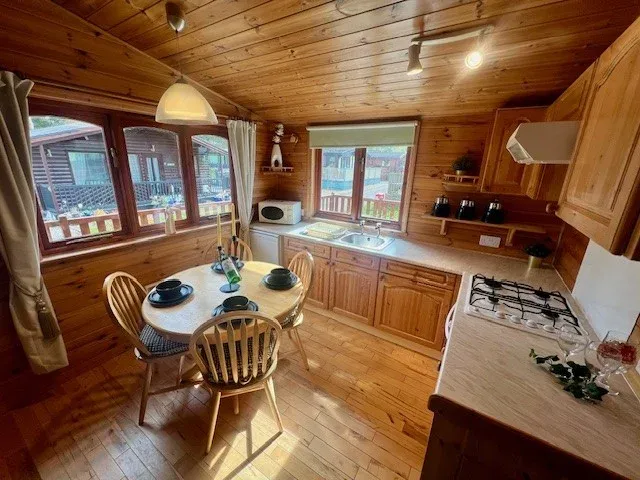 Property photo 2 of 11