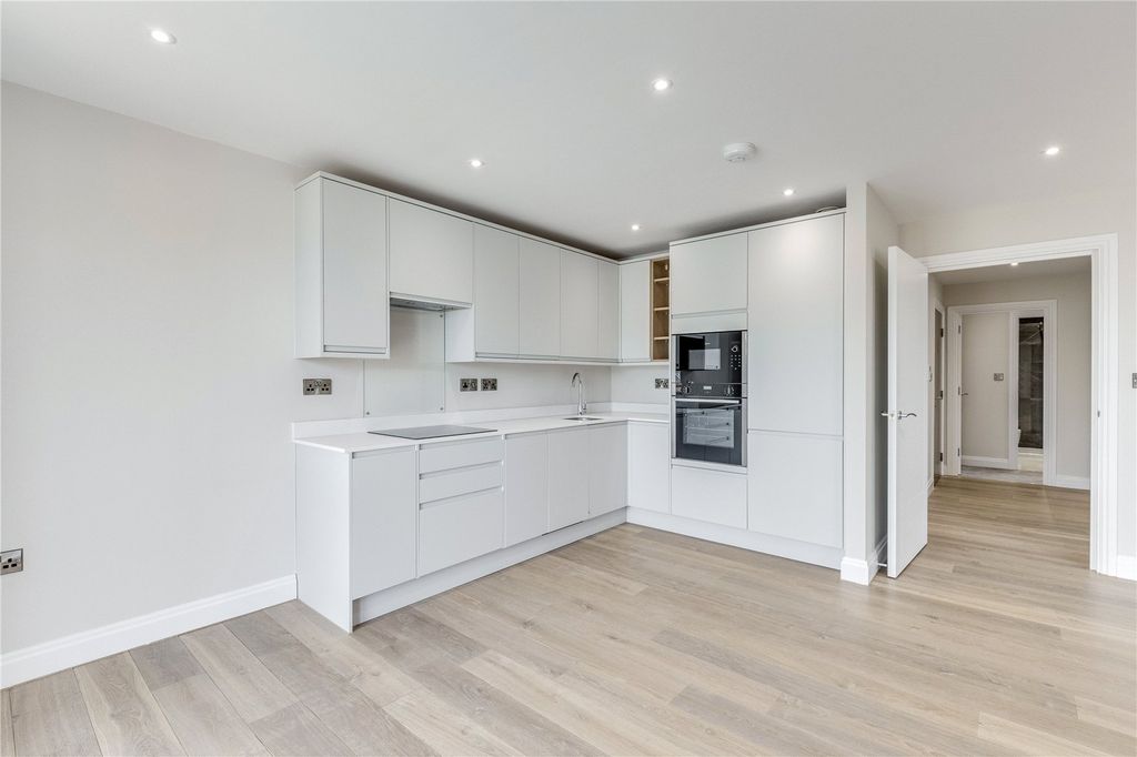 Property photo 3 of 13 Picture No. 06