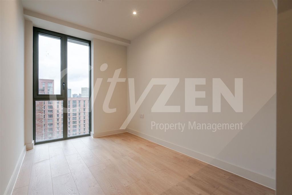 Property photo 3 of 26 Bedroom