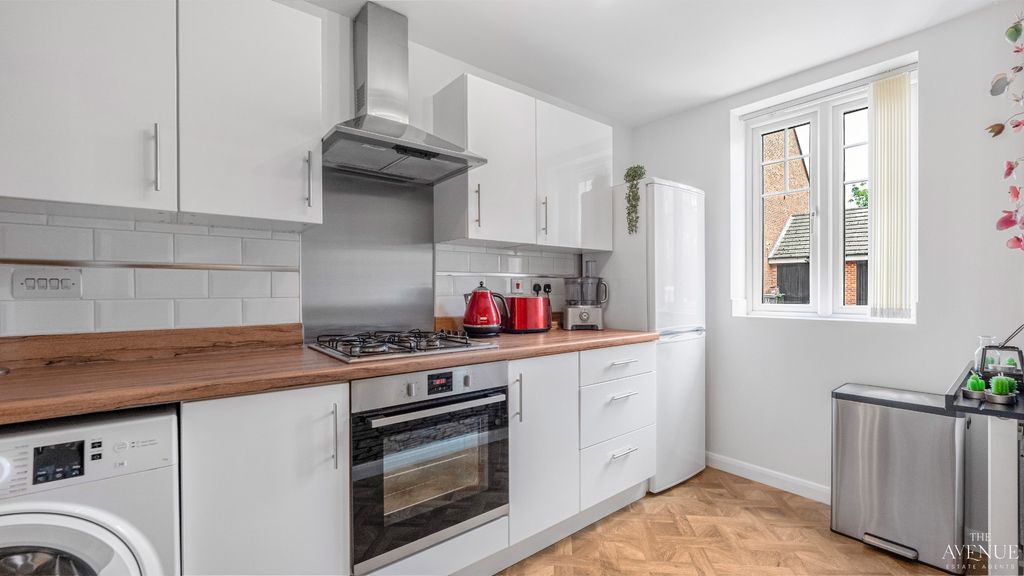 Property photo 3 of 24 5231123