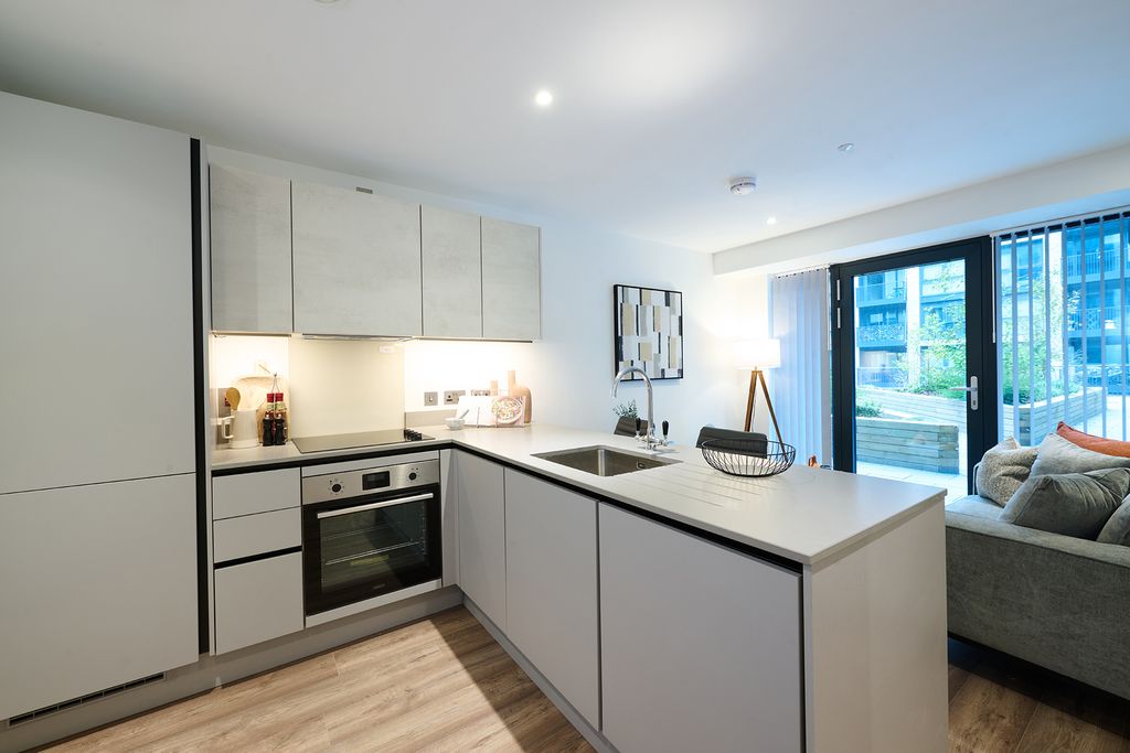 Property photo 1 of 10