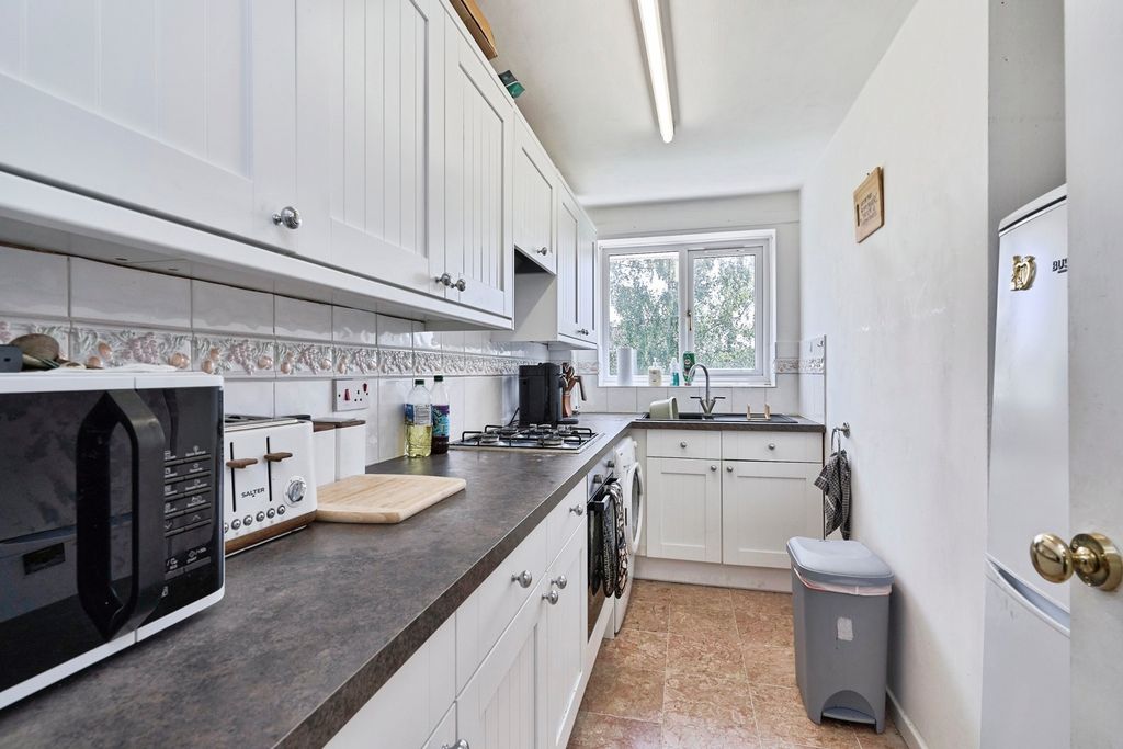 Property photo 2 of 11 Pbox-Img.Jpg