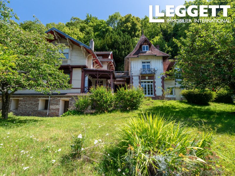 Property photo 2 of 10