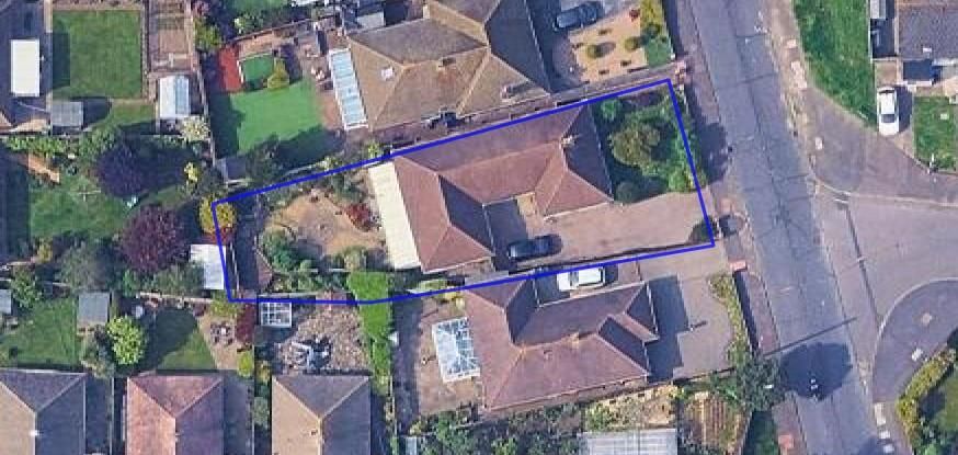 Property photo 2 of 28 For Sale By Aspire Residential | Exmoor Drive