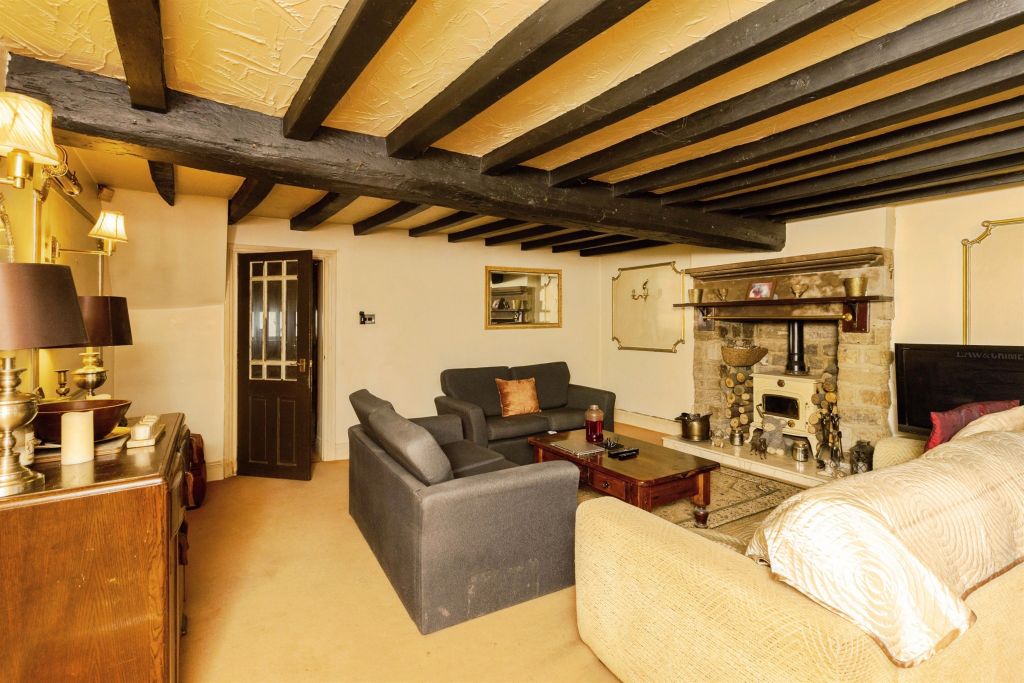 Property photo 3 of 15