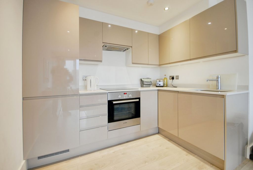 Property photo 3 of 5 Pbox-Img.Jpg