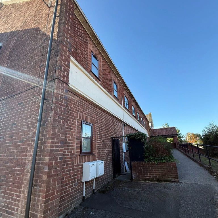 Property photo 1 of 1