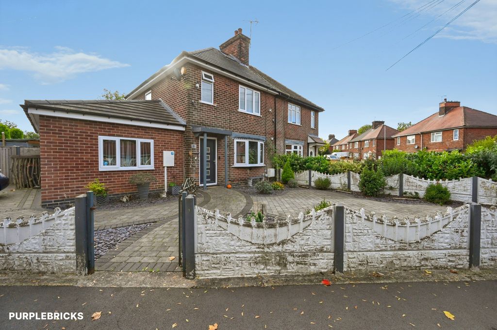 Property photo 1 of 29