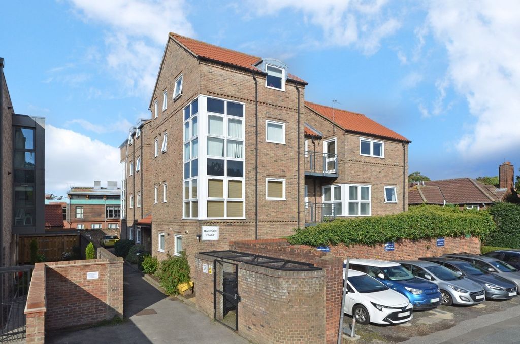 Property photo 1 of 10 Picture No. 02