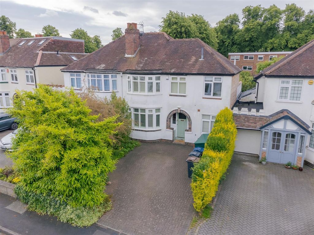 Property photo 3 of 24