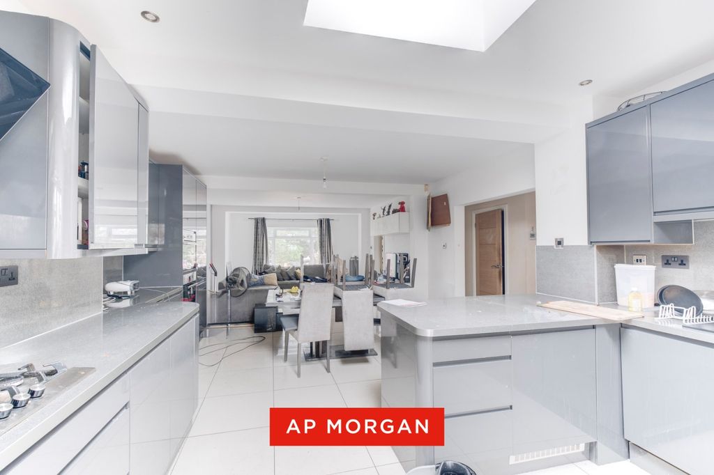 Property photo 3 of 14 Picture No. 03